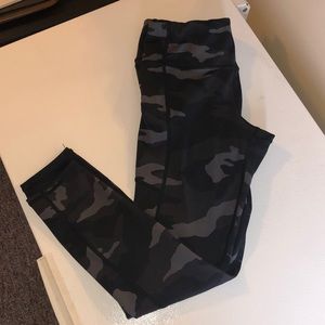 Athleta grey camo leggings